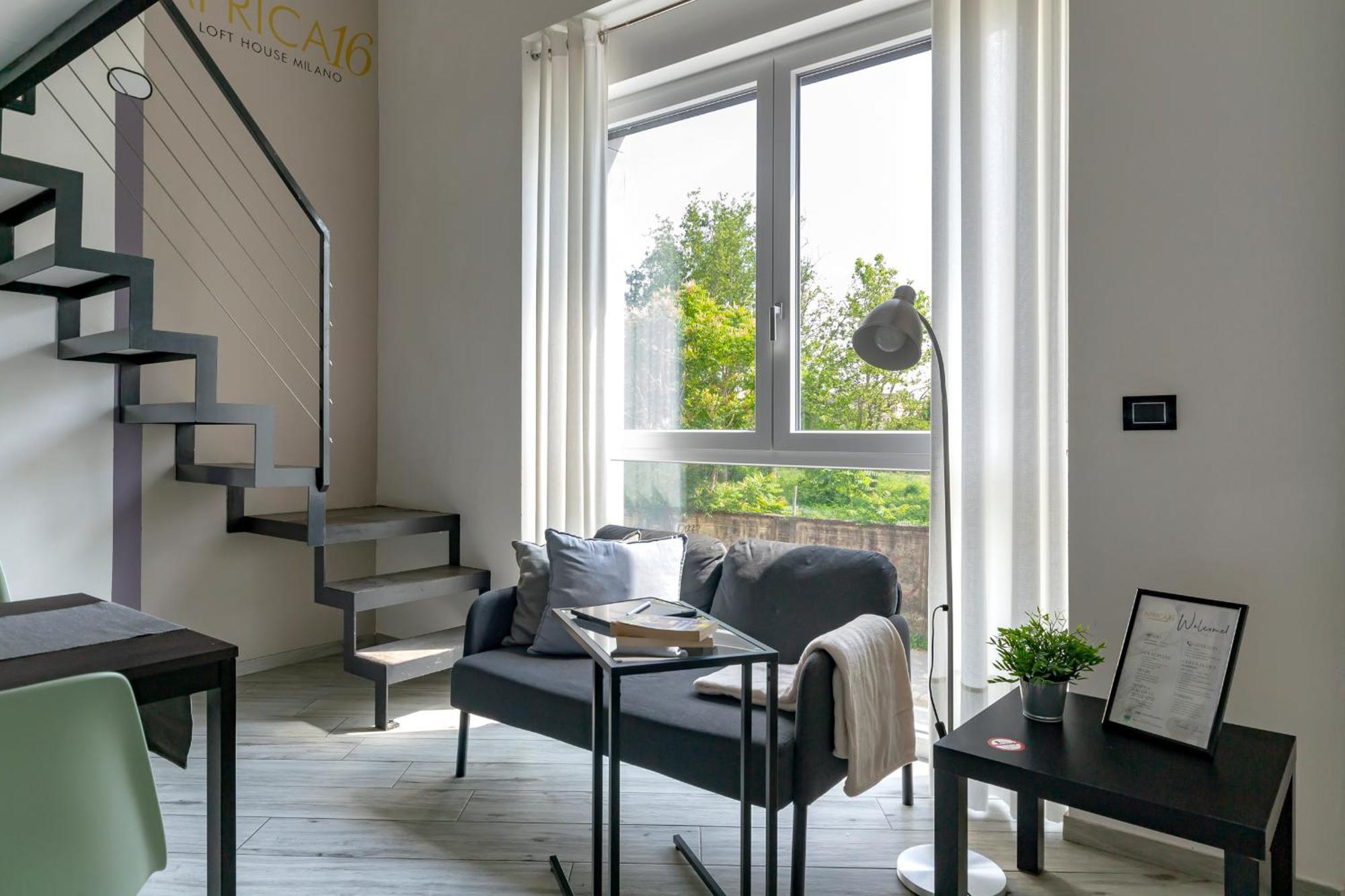 Aprica16 Loft House Milano Apartment ภายนอก รูปภาพ