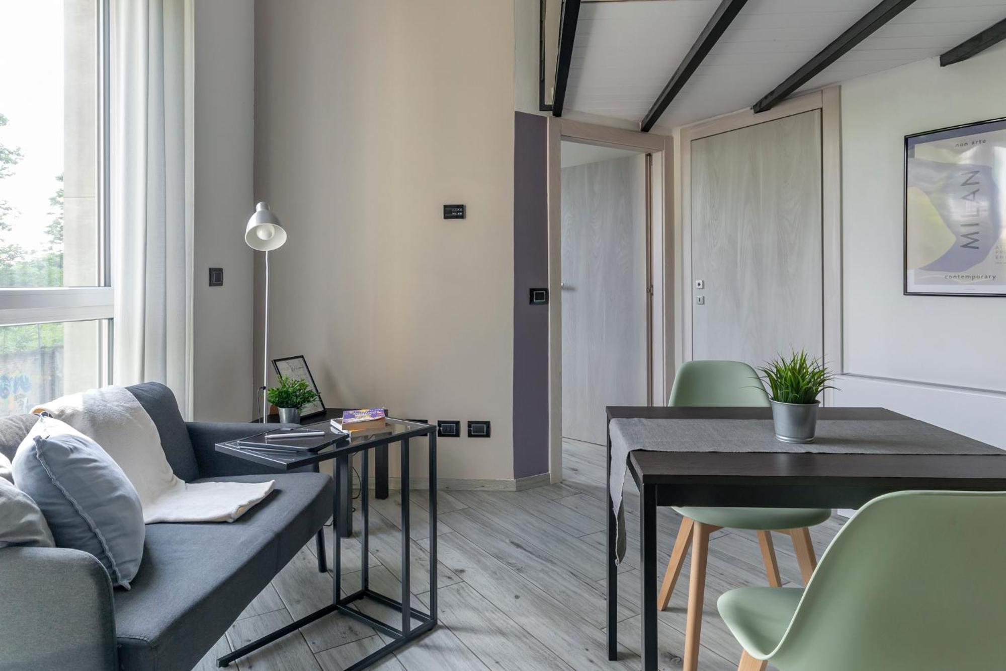 Aprica16 Loft House Milano Apartment ภายนอก รูปภาพ